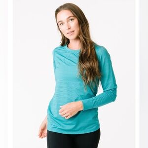 ZYIA NWT Teal Chill Long Sleeve Size L